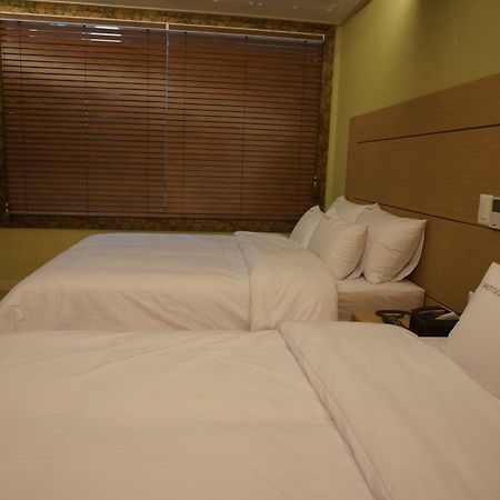 Hotel W Shinjeju Esterno foto